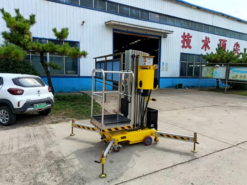 單桅柱高空作業(yè)平臺(tái)手推式主要作用是什么？